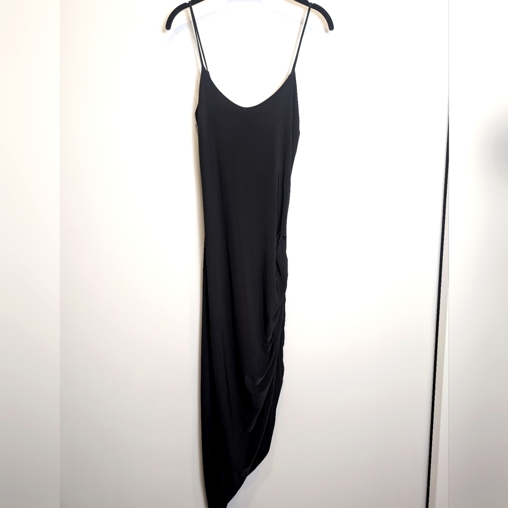Black Asymmetrical Side Ruched Semi-Formal Fitted Midi Party Dress Size Medium
